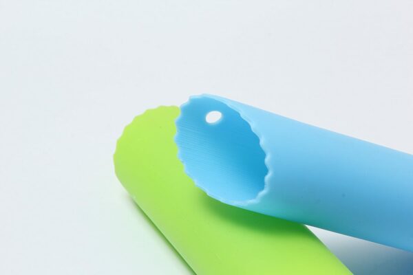 Ginsco 2pcs Silicone Garlic Peeler Tube Peel Easy Useful Kitchen Tools （Green+Blue） - Image 2